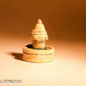 Mini Fontaine Ronde en Pla^tre pour santons puces (2cm)