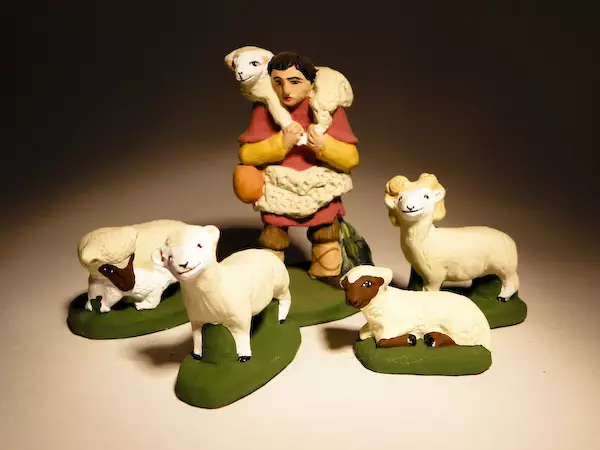 Berger à l'agneau en 7 cm avec 4 moutons