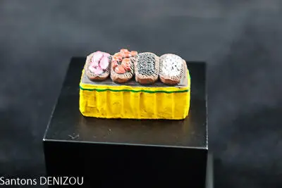 Etal de poissonnerie pour santon de 4cm