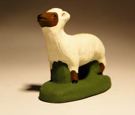 Mouton Debout Tête Noire pour santons de 7 cm